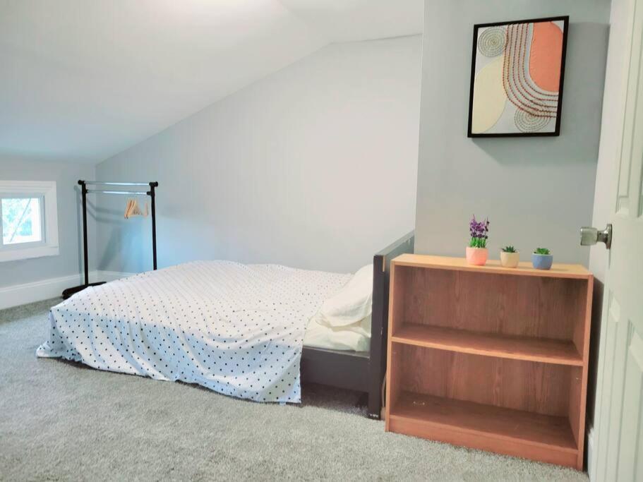 Budget Bed Room Near Downtown Inner Harbor W Free Parking Балтимор Екстер'єр фото